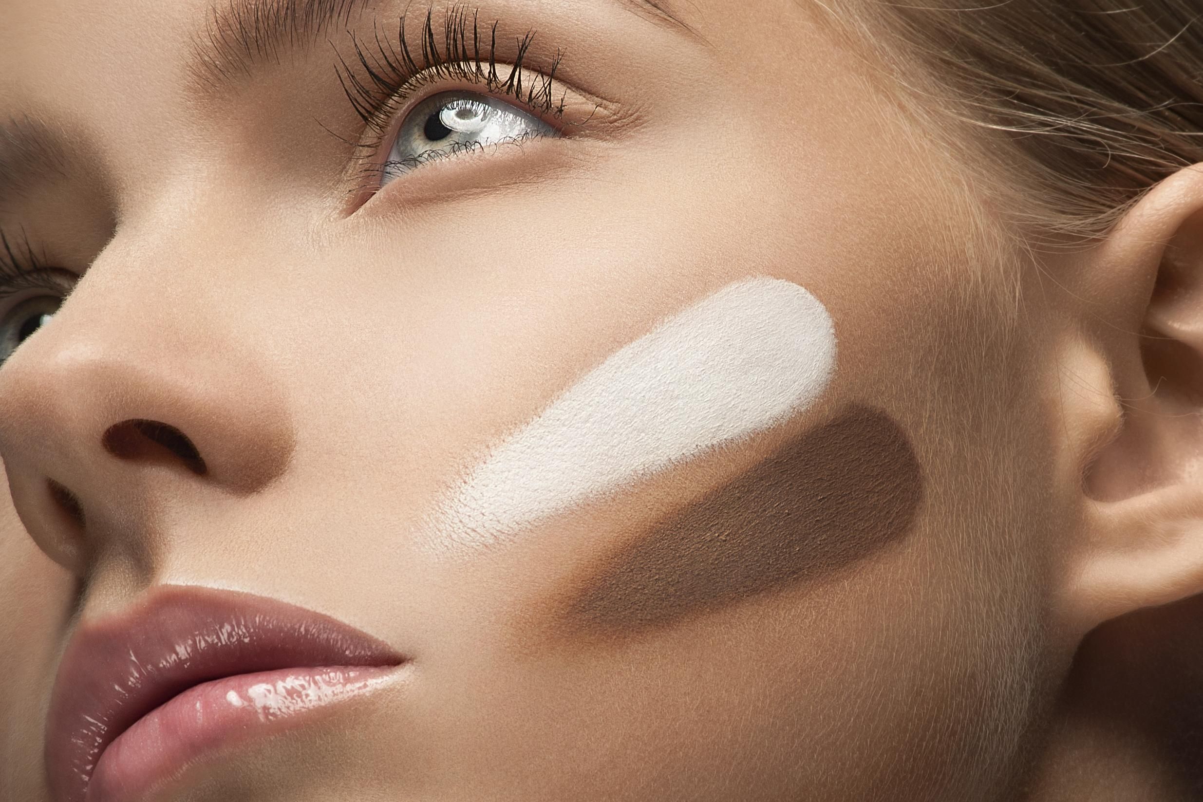 Почему зимой следует наносить основу под макияж и какими они бывают