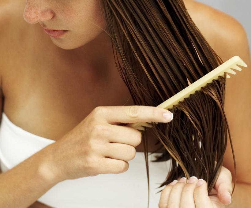 Как правильно выпрямлять волосы, чтобы не испортить их