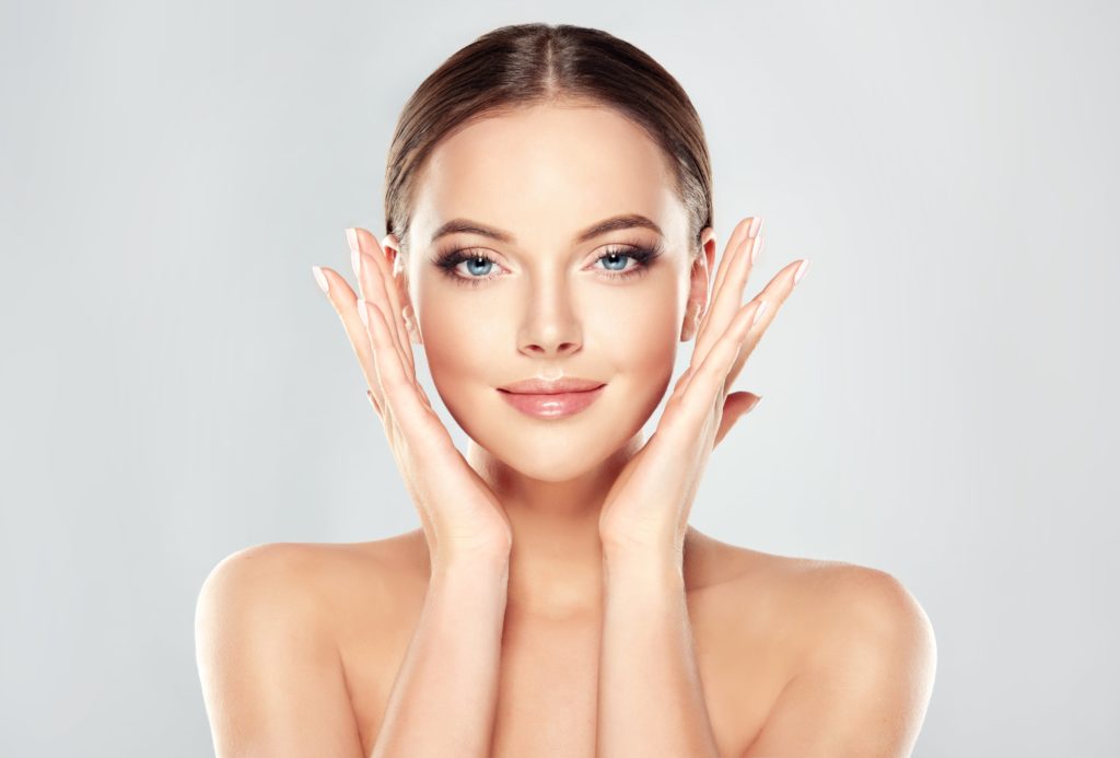 5 факторов, влияющих на красоту и молодость кожи лица и шеи