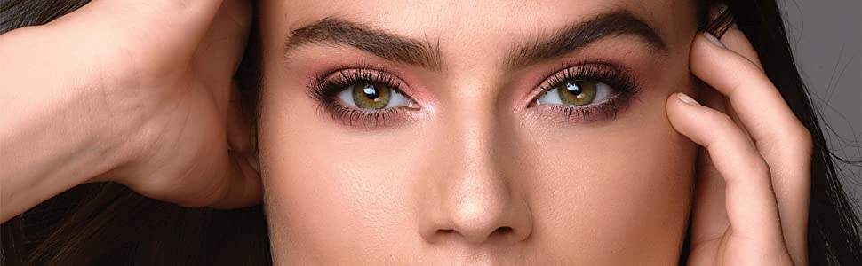 5 ошибок в макияже, способных зрительно уменьшить глаза